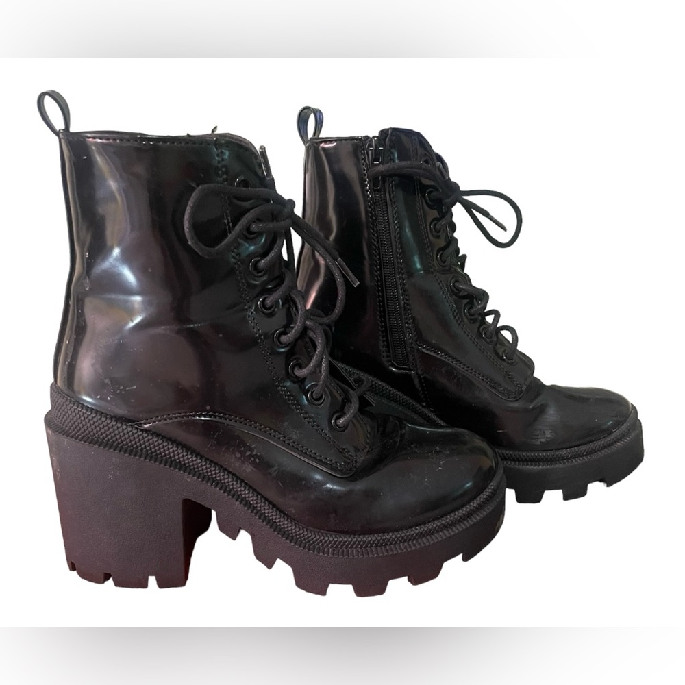 Forever 21 Laceup Boots